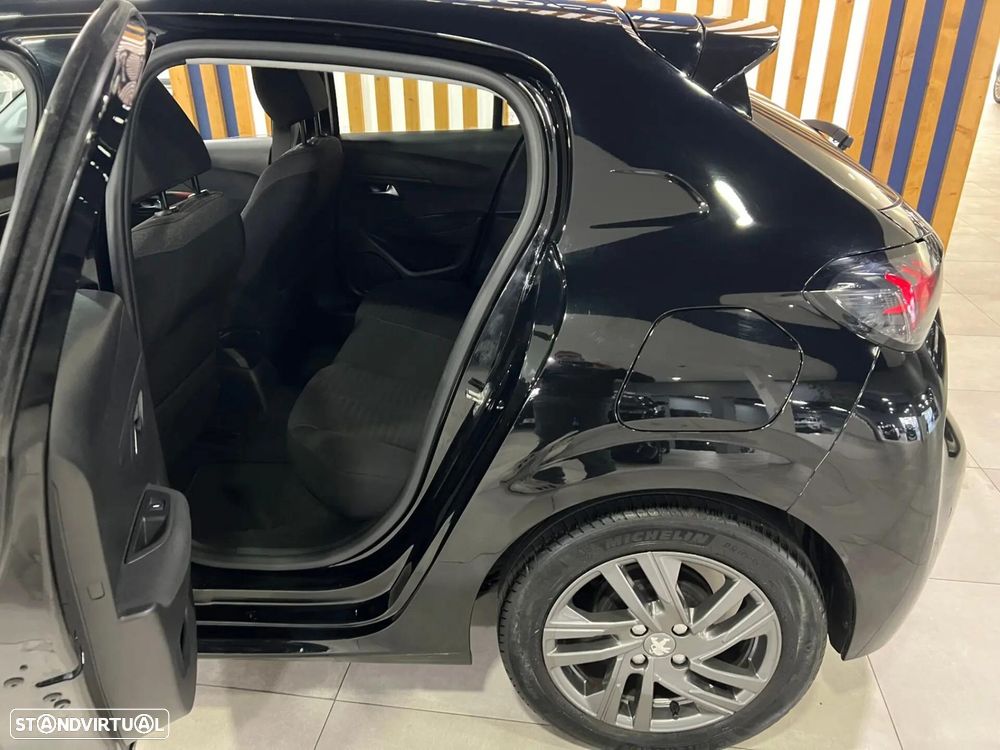 Peugeot 208 1.2 PureTech Active Pack - 13