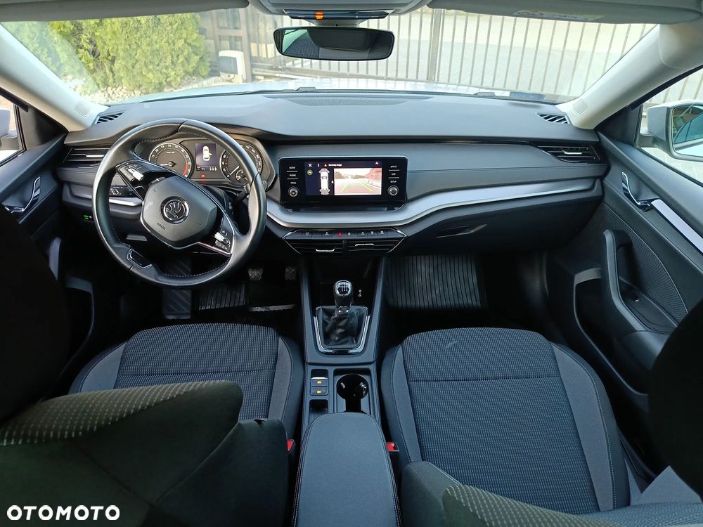 Skoda Octavia 2.0 TDI Ambition - 11