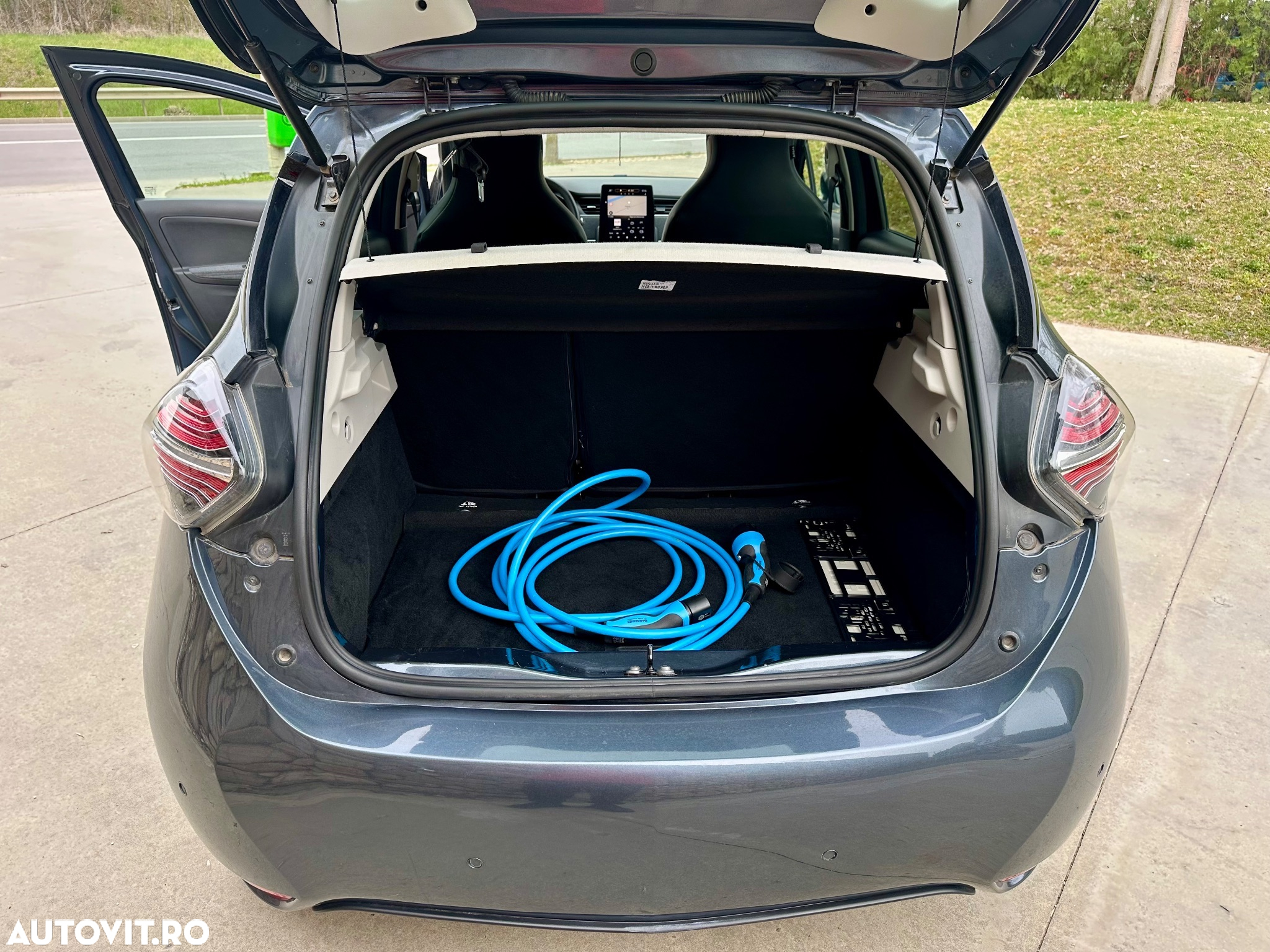 Renault ZOE EV50 135hp Evolution - 14