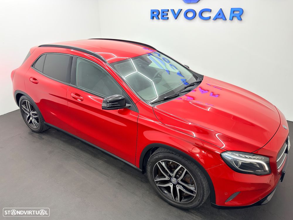 Mercedes-Benz GLA 180 d AMG Line - 38