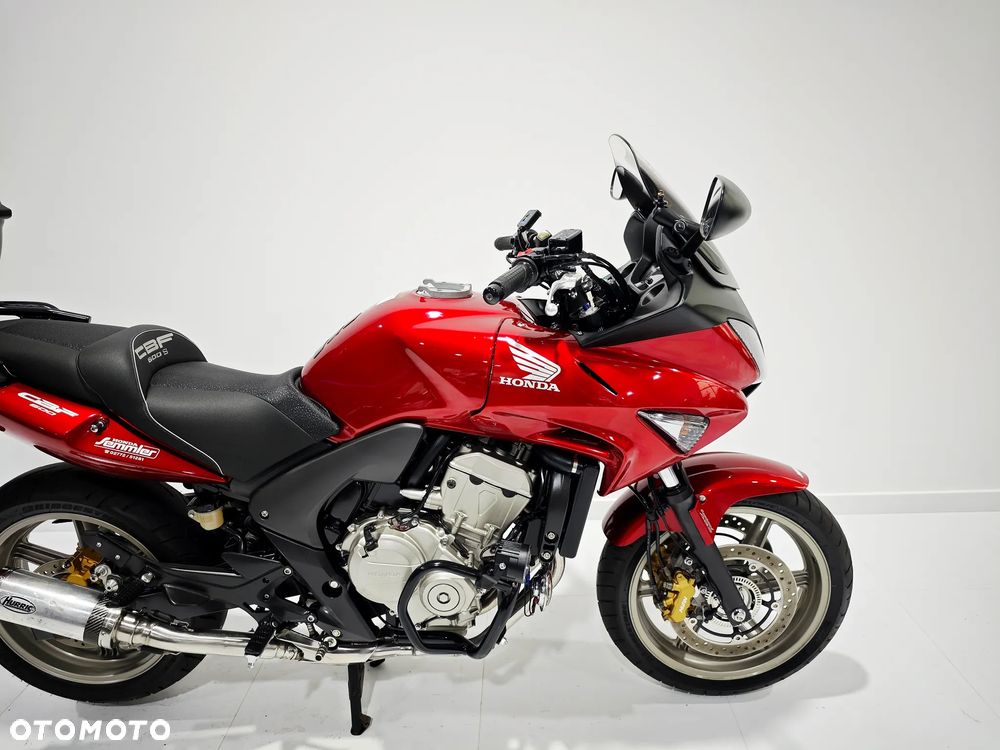 Honda CBF - 6