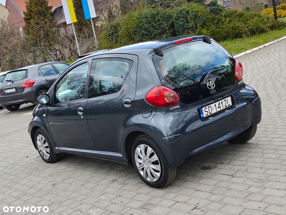 Toyota Aygo Cool - 23