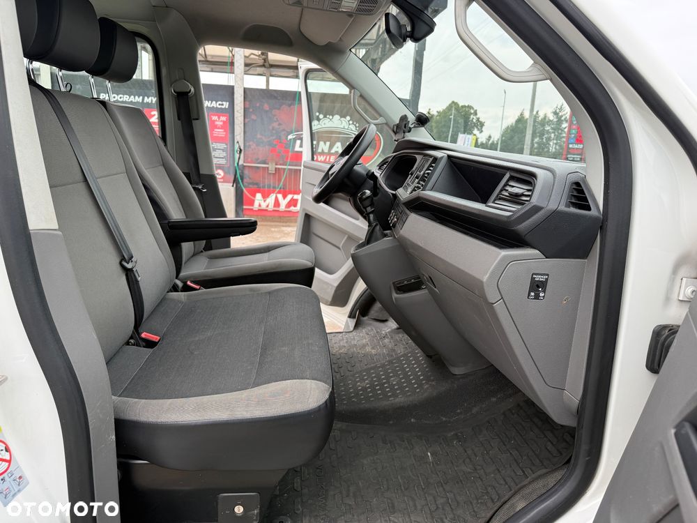 Volkswagen TRASNSPORTER DOKA - 11