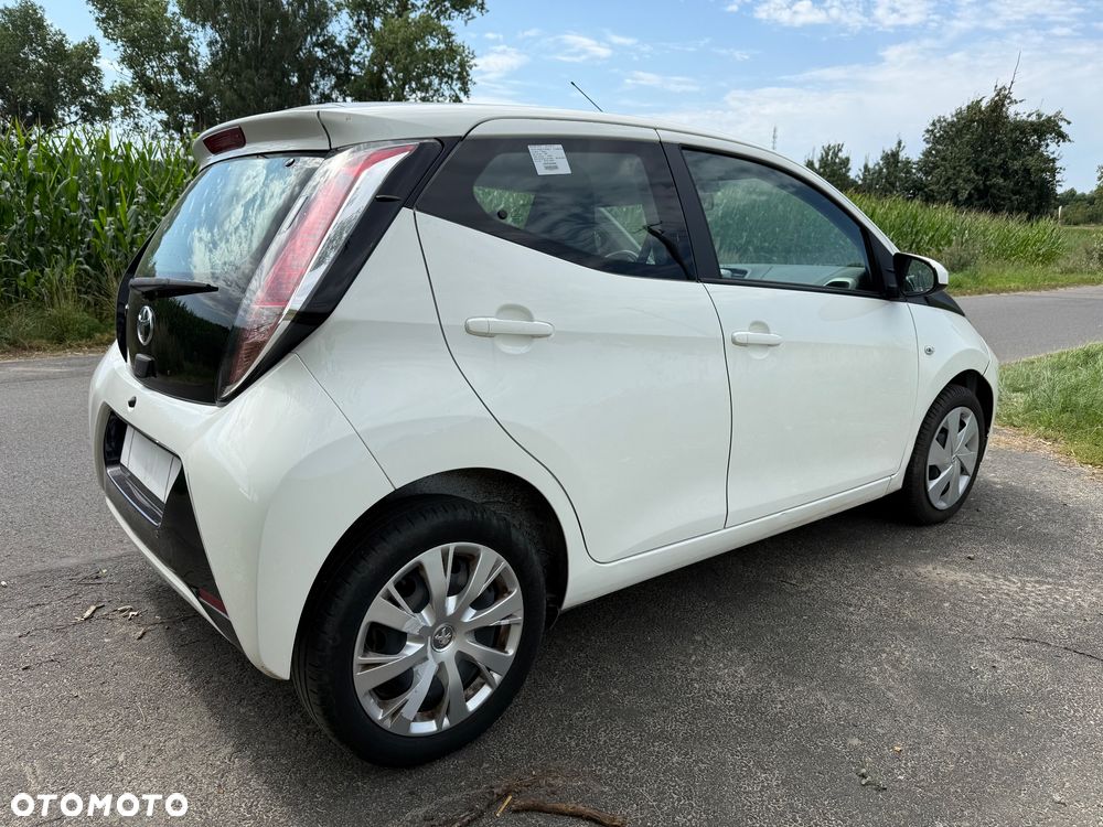 Toyota Aygo 1.0 VVT-i JBL Edition - 28