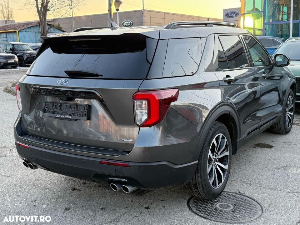 Ford Explorer - 14