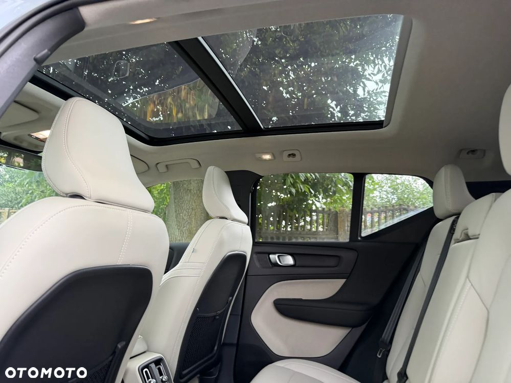 Volvo XC 40 B5 AWD Ultimate Bright - 11