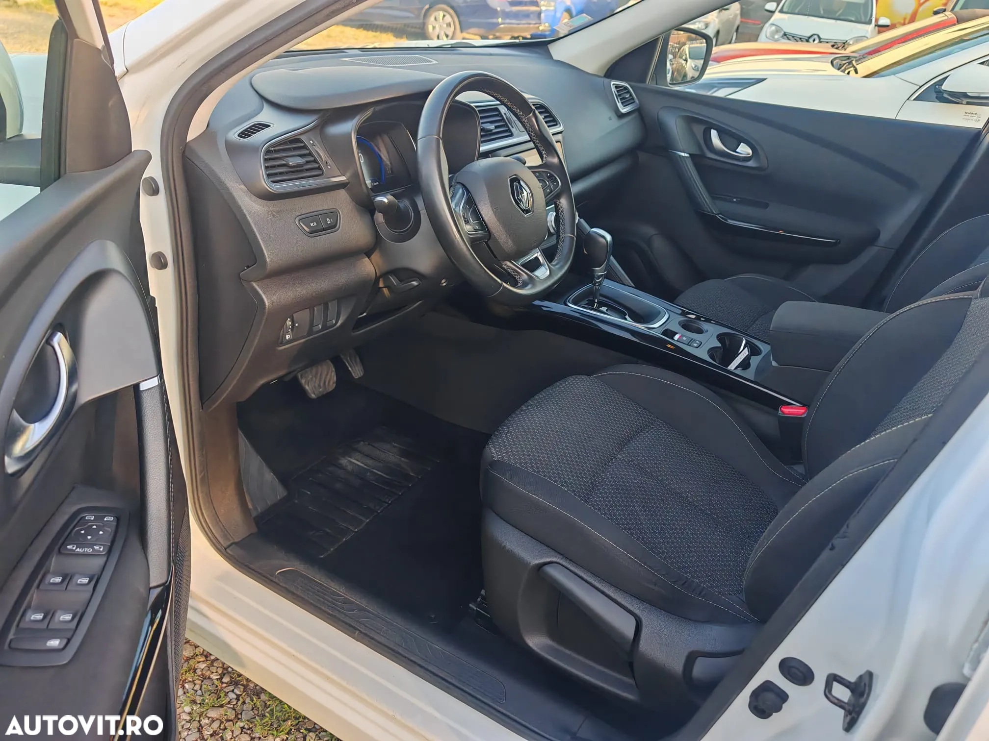 Renault Kadjar BLUE dCi 115 EDC EQUILIBRE - 7