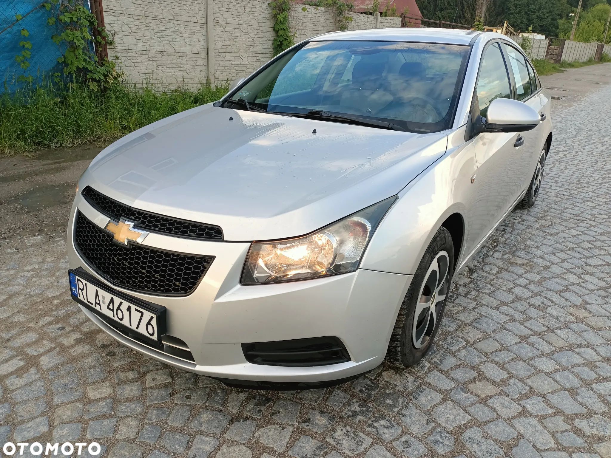 Chevrolet Cruze 1.6 LS - 1