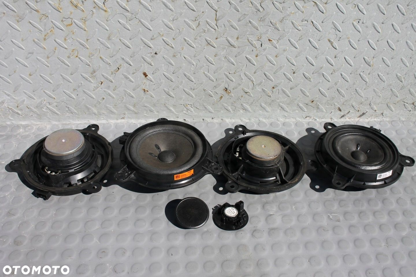 NAGŁOŚNIENIE BOSE WZMACNIACZ SUBWOOFER GŁOŚNIK MAZDA CX-3 14-21 - 5