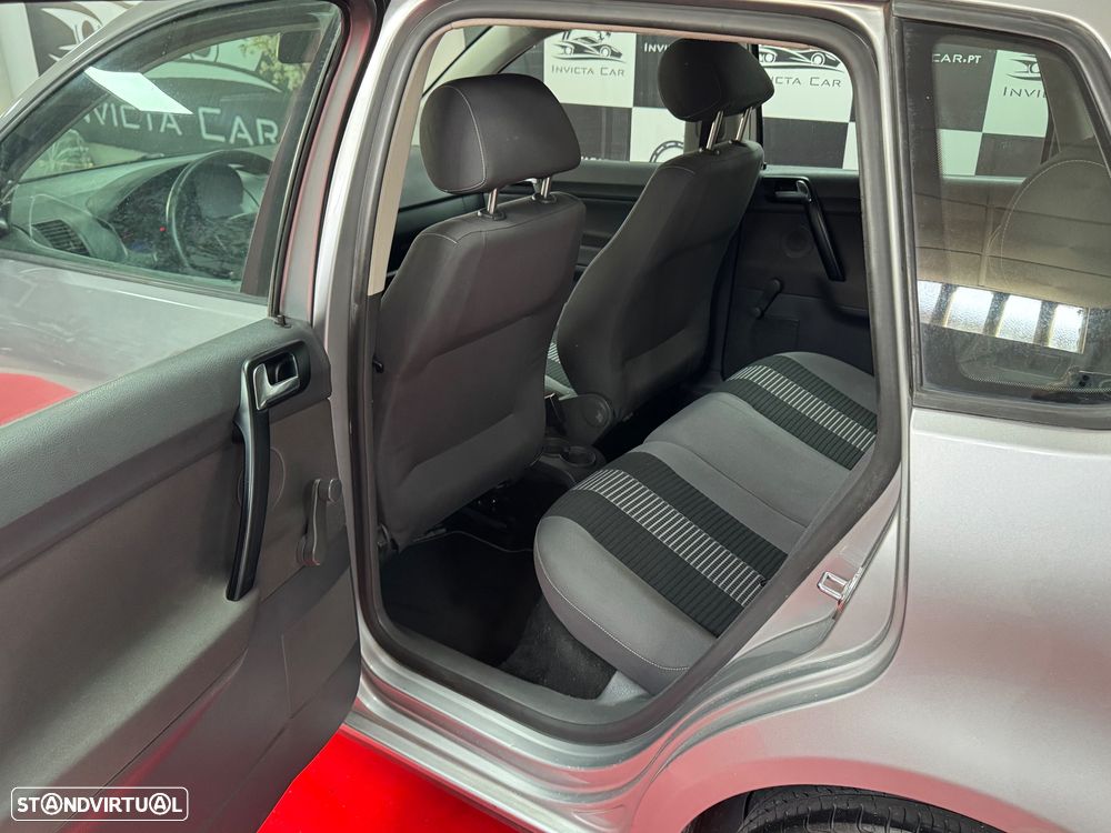 VW Polo 1.2 Highline - 34