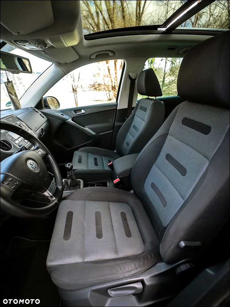 Volkswagen Tiguan - 34