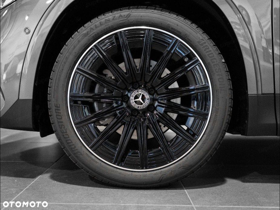 Mercedes-Benz GLA 200 AMG Line - 18
