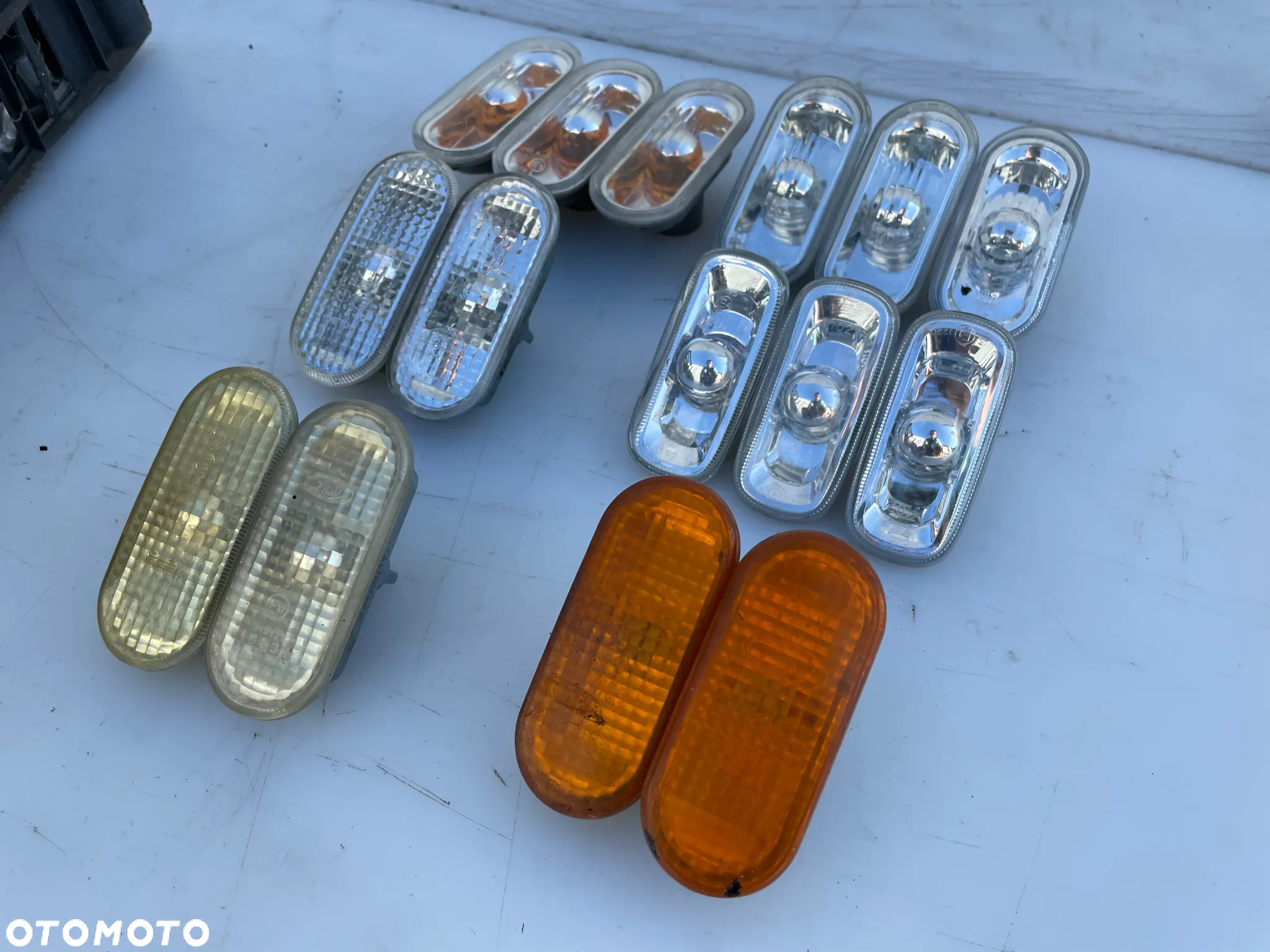MIGACZ KIERUNKOWSKAZ BŁOTNIKA VW GOLF IV V PASSAT B5 POLO SEAT LEON I LEON II AUDI A3 A4 1J5949117 3B0949117 8E0949127 1J0949117 6L0949117 - 6