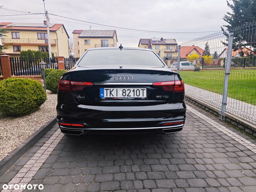 Audi A4 Limousine - 10