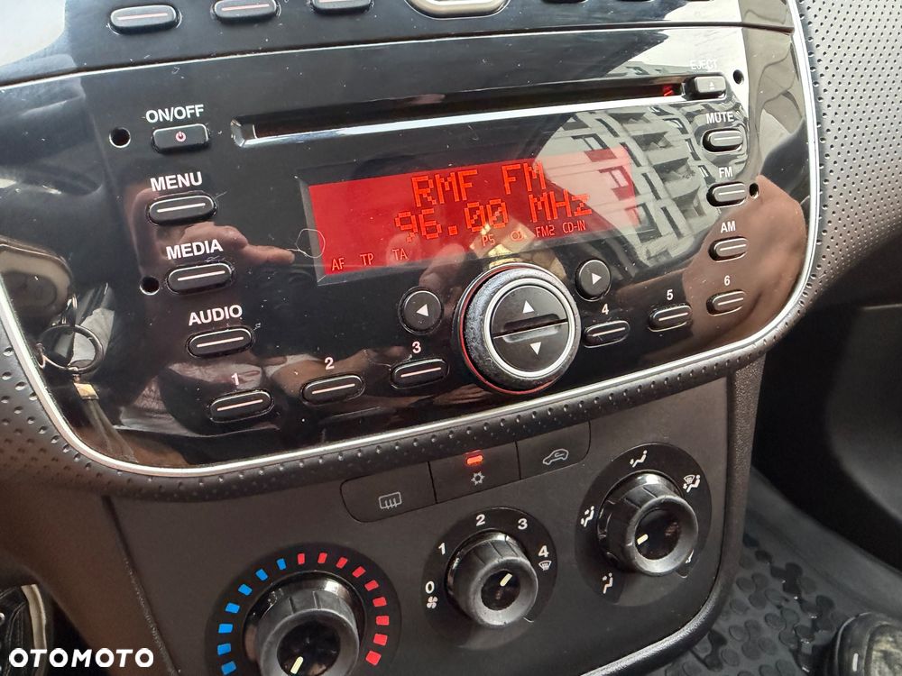 Fiat Punto - 11