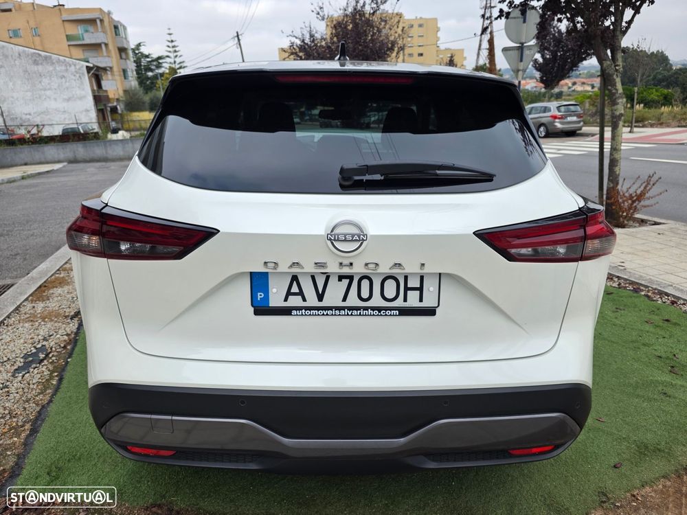 Nissan Qashqai 1.3 DIG-T N-Connecta - 28
