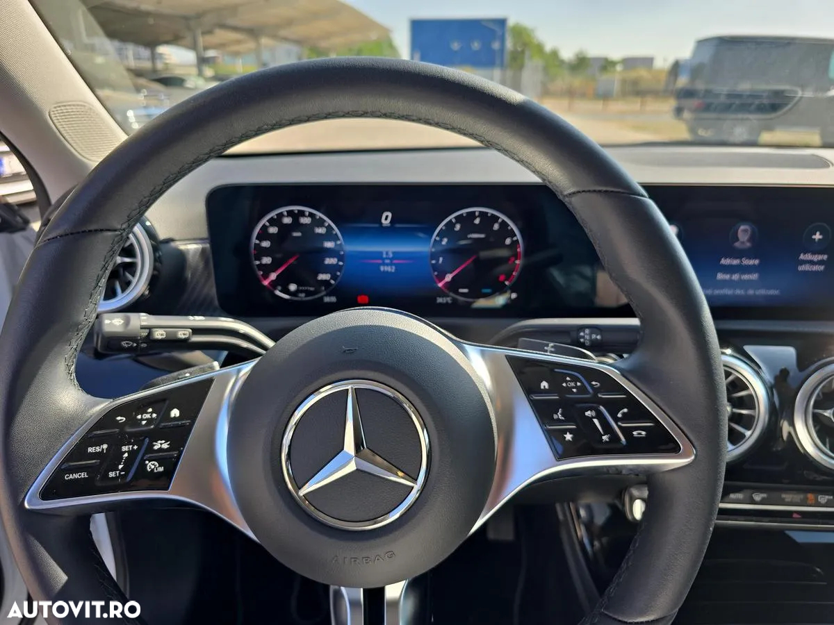 Mercedes-Benz A 200 7G-DCT - 15