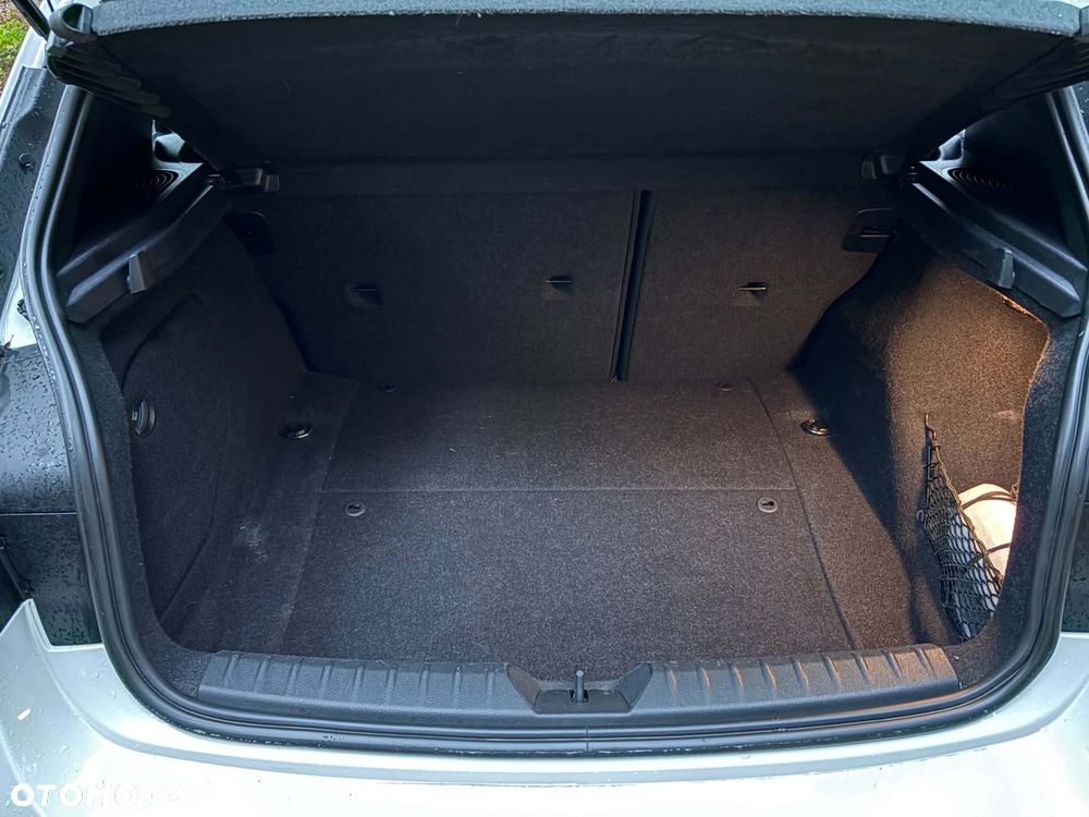 BMW Seria 1 - 15
