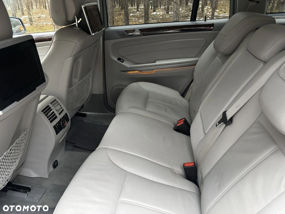 Mercedes-Benz GL ver-500-4matic-7g--tronic - 14