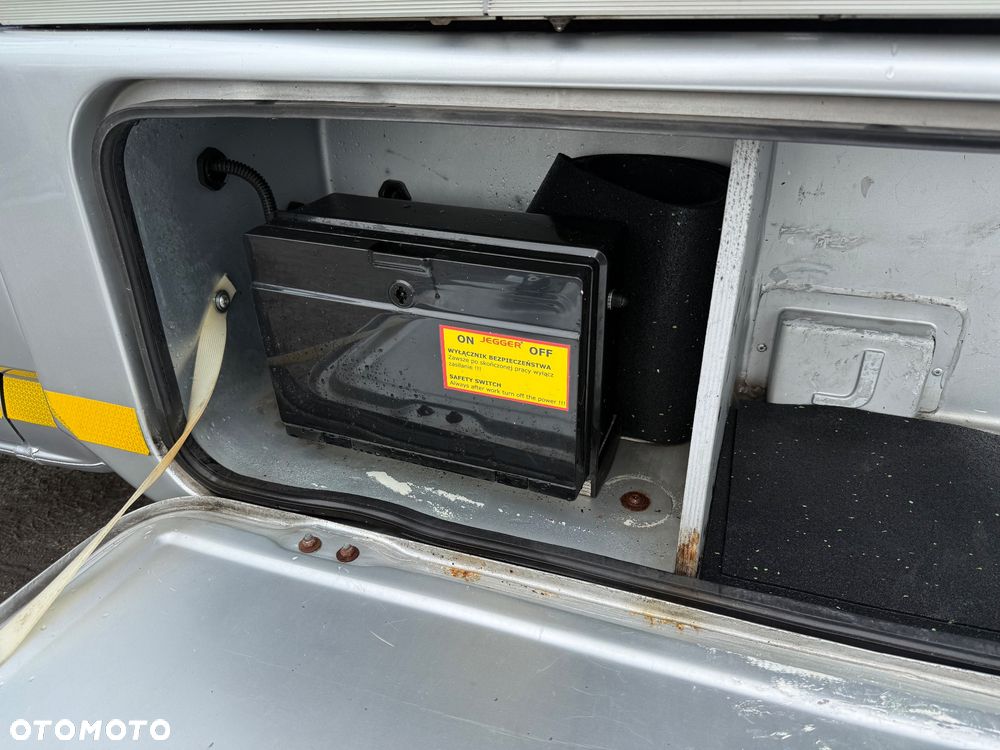 Volkswagen Crafter 2.0 TDI 177KM DSG Laweta Jegger Sypialnia Webasto LED - 14