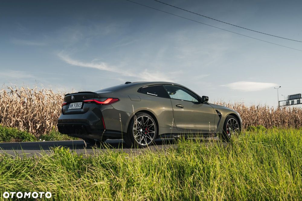 BMW M4 Competition M xDrive sport - 2