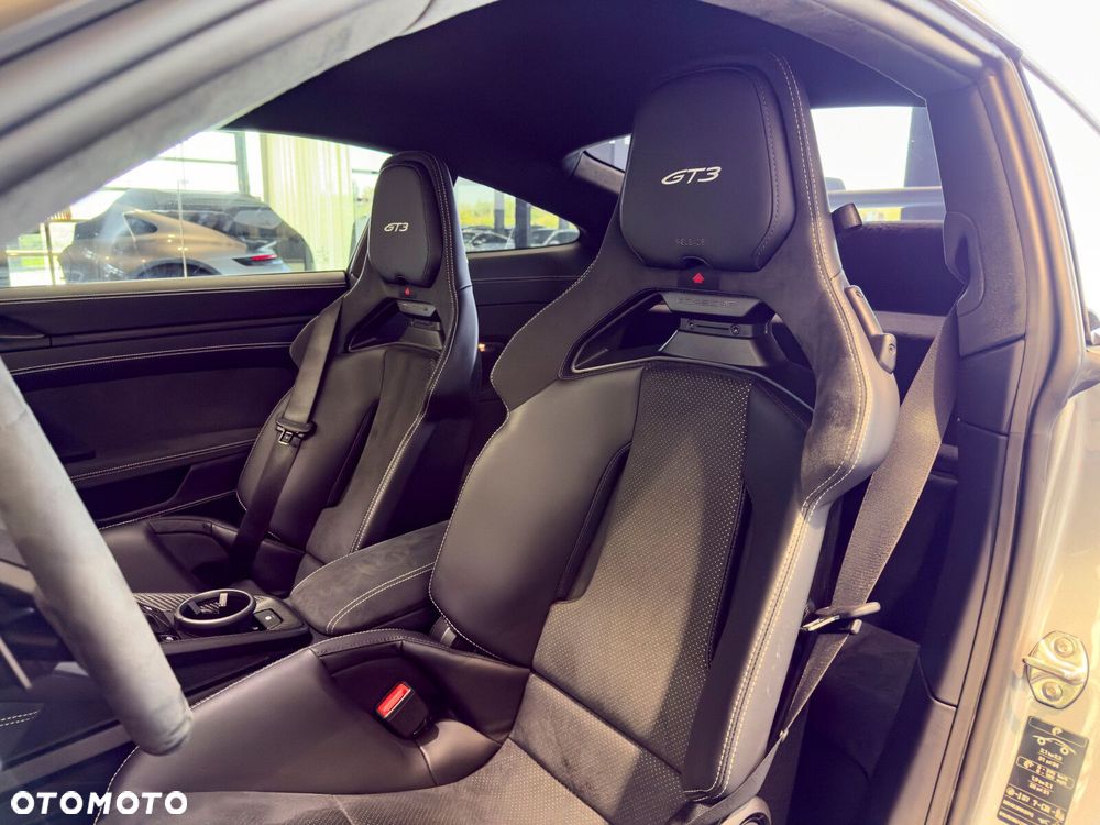 Porsche 911 GT3 PDK - 11