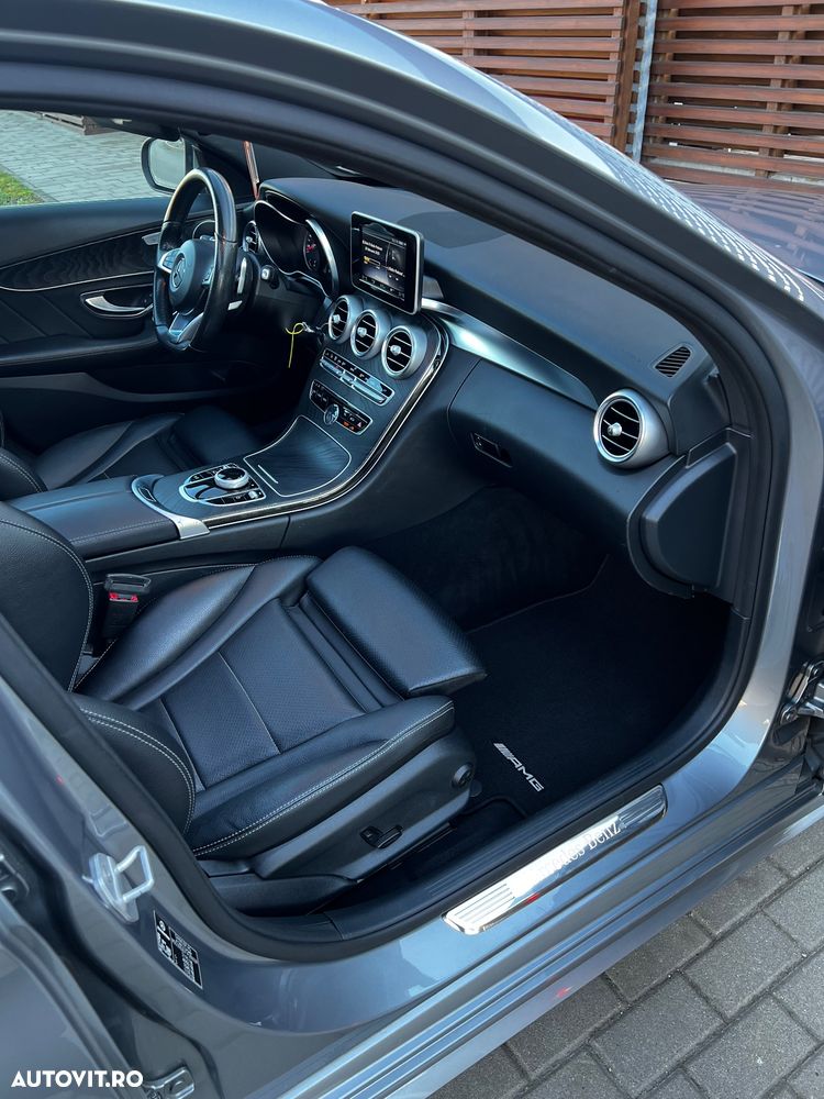 Mercedes-Benz C - 8