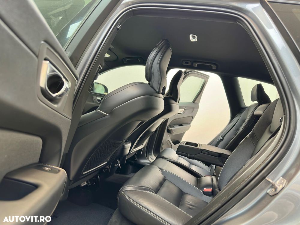 Volvo XC 60 B4 D AWD Geartronic RDesign - 8