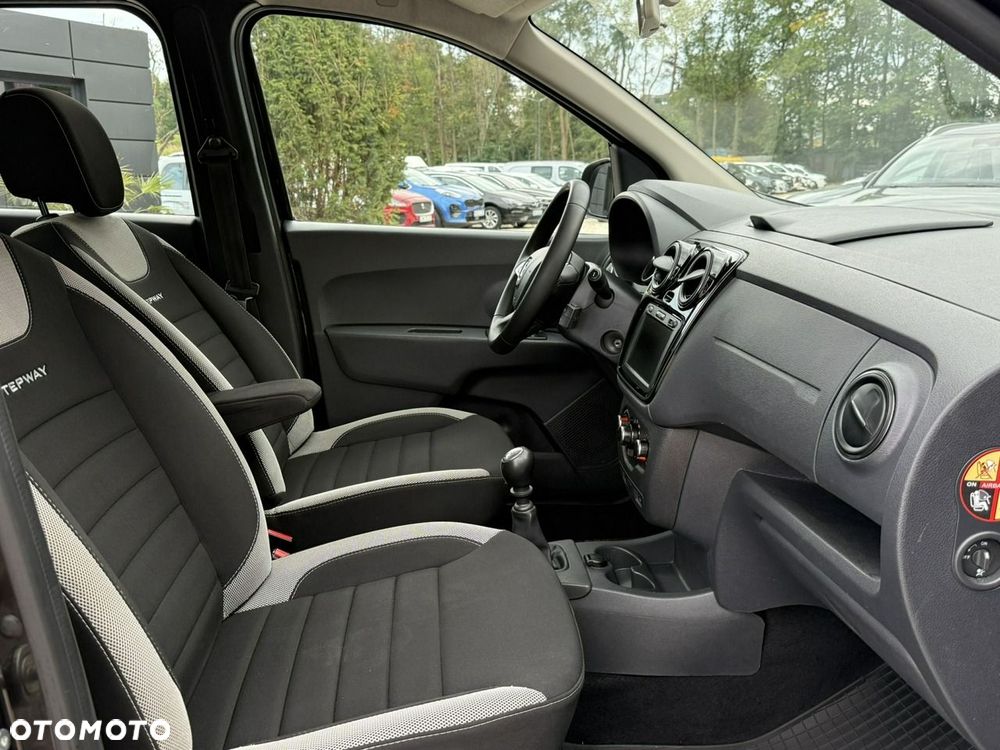 Dacia Lodgy 1.5 Blue dCi Stepway Comfort S&S - 21