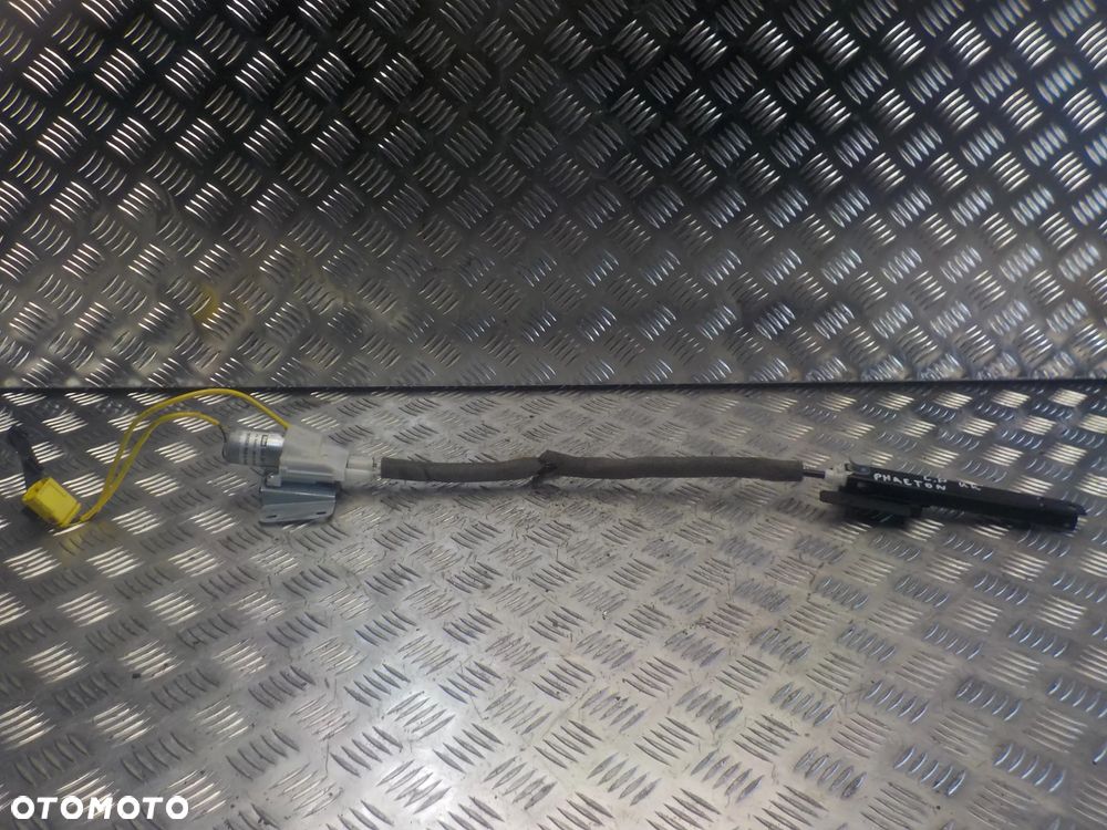 VW PHAETON MECHANIZM REGULACJI PASA LEWY PRZÓD