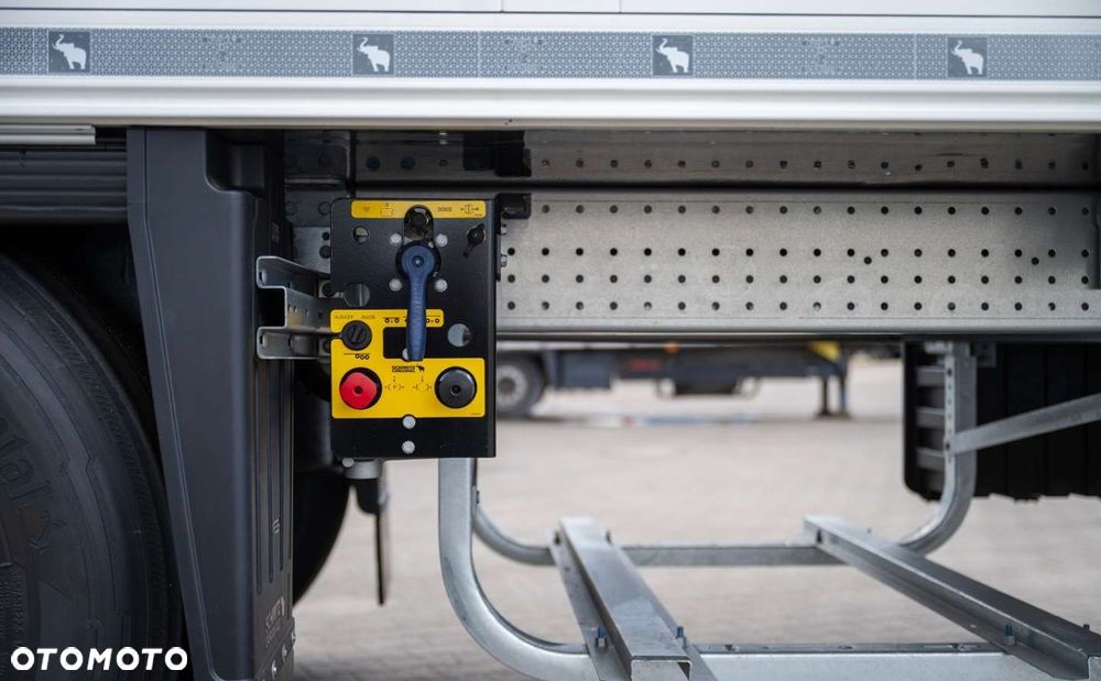 Schmitz Cargobull SKO 24/L 13.4 FP COOL V7, Doppelstock - 6