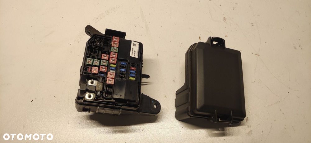 HYUNDAI I20 II SKRZYNKA PUSZKA BEZPIECZNIKÓW 1.4 CRDI 14- - 1