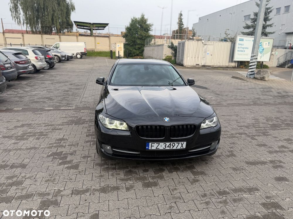 BMW Seria 5 520d - 2