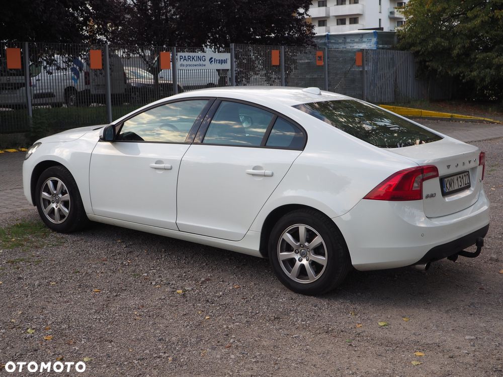Volvo S60 D2 - 7