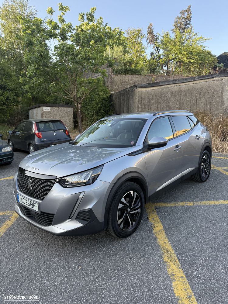 Peugeot 2008 1.2 PureTech Allure - 1
