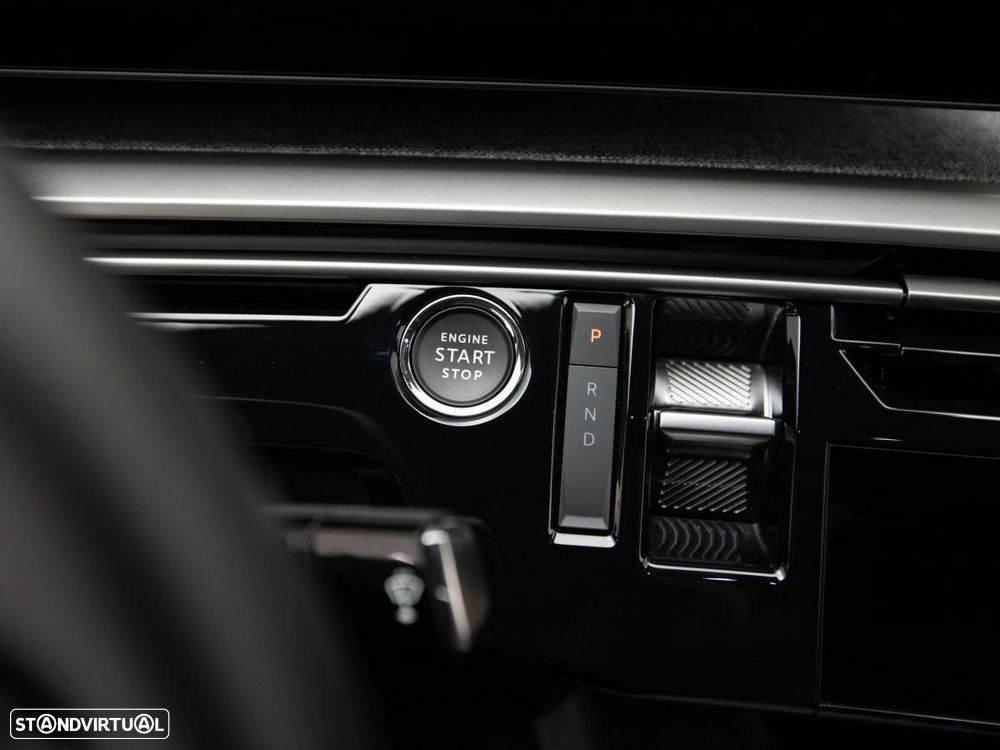 Peugeot E-3008 73 kWh Allure - 16
