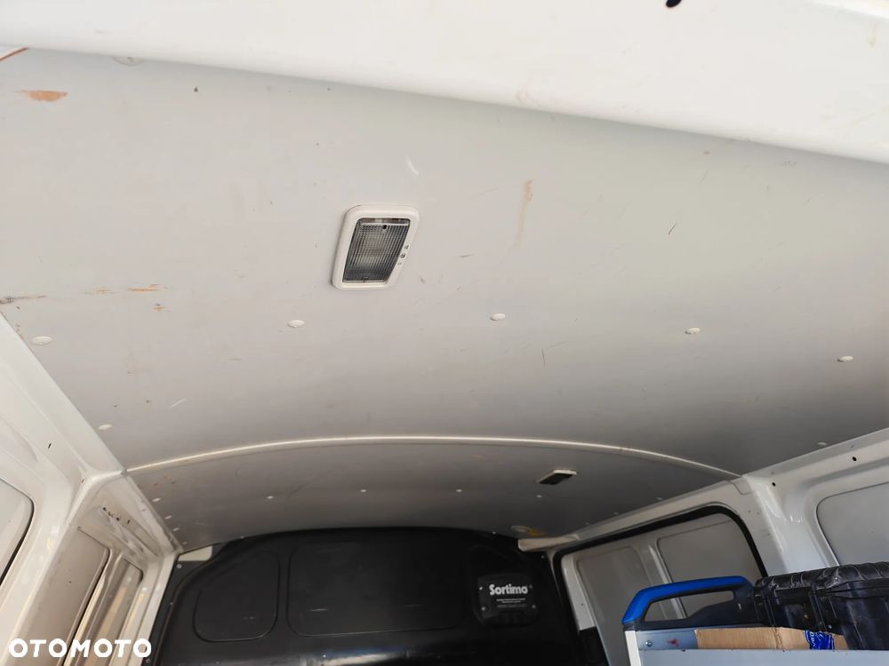 Volkswagen TRANSPORTER - 25