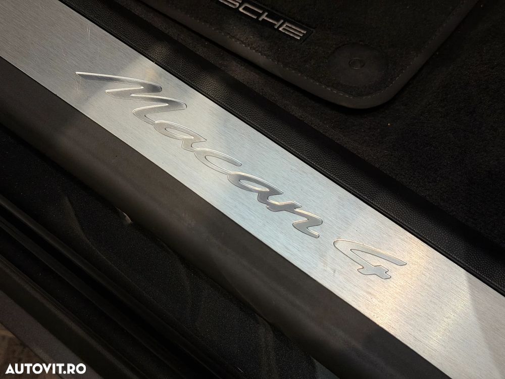 Porsche Macan - 38