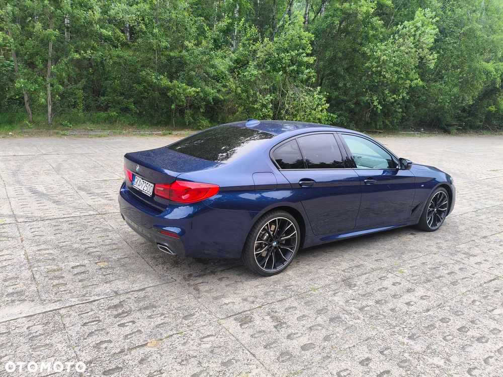 BMW Seria 5 520d M Sport - 4