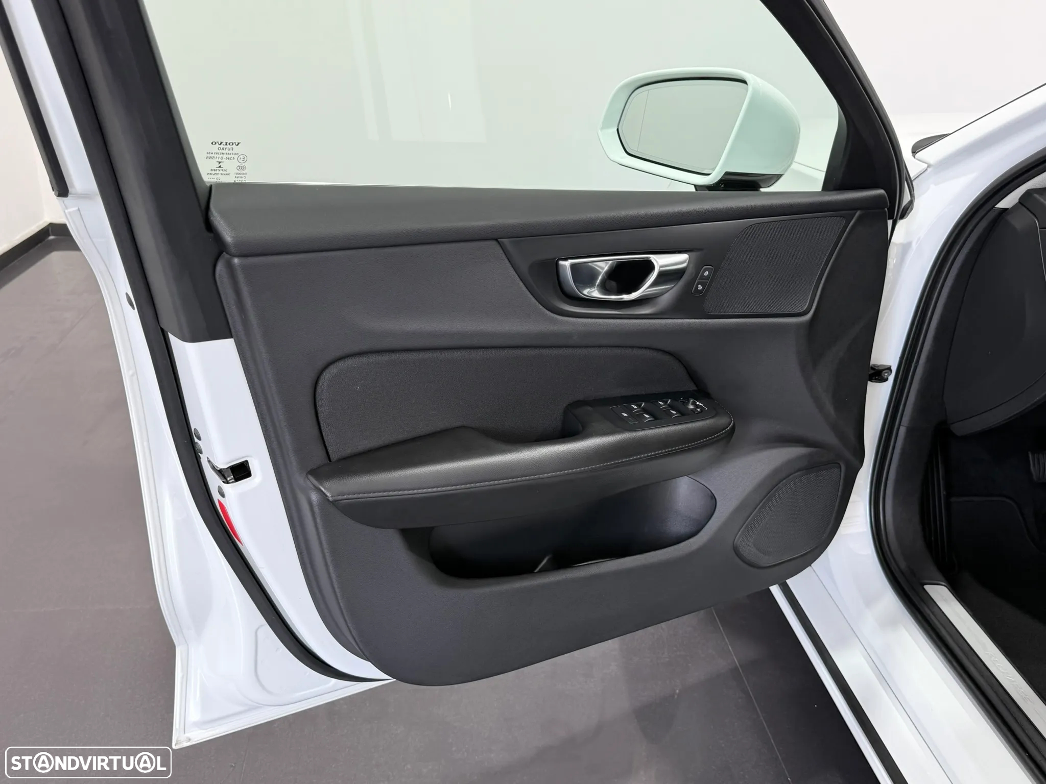 Volvo V60 2.0 T6 AWD TE Inscription Expression - 18