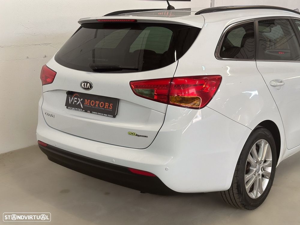 Kia Ceed SW 1.4 CRDi TX - 11