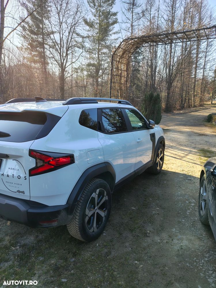 Dacia Duster TCe 130 4X4 MHEV Journey - 4