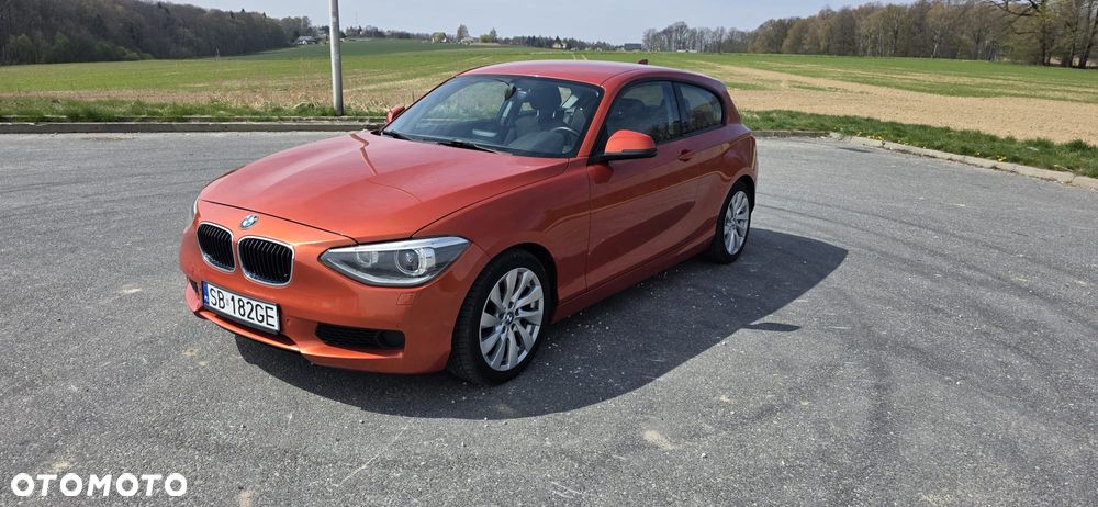 BMW Seria 1 116i - 27