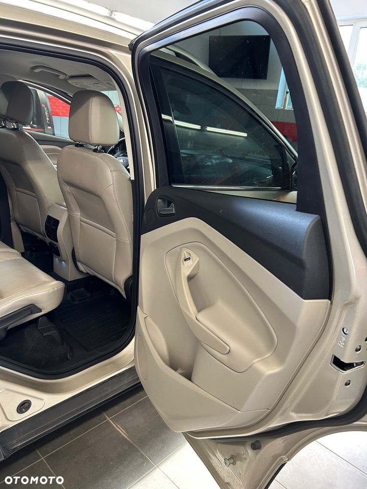 Ford Escape - 24