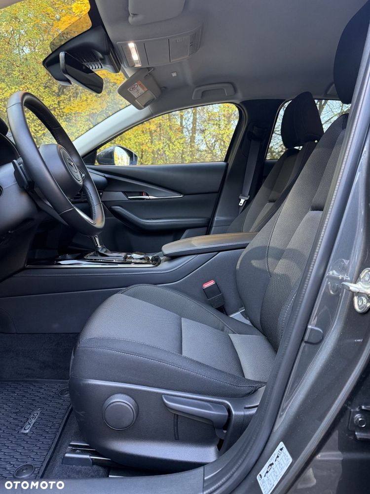 Mazda CX-30 - 11