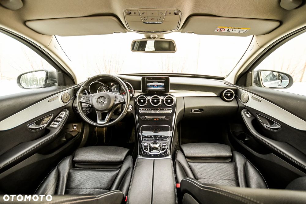 Mercedes-Benz Klasa C 180 (BlueTEC) d 7G-TRONIC - 23