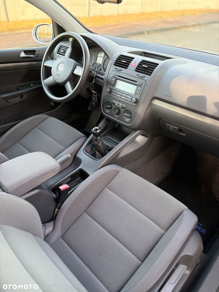 Volkswagen Golf - 13