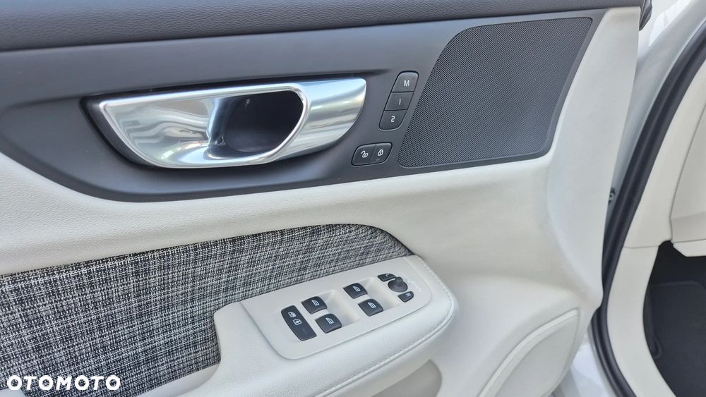 Volvo V60 B4 D Geartronic Momentum Pro - 7