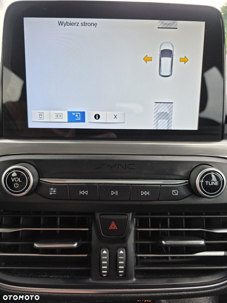Ford Focus 2.0 TDCi Titanium ASS PowerShift - 25