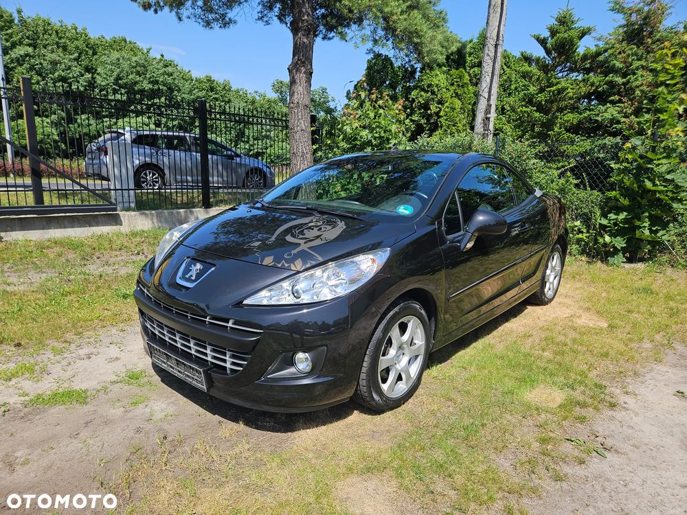 Peugeot 207 CC - 2